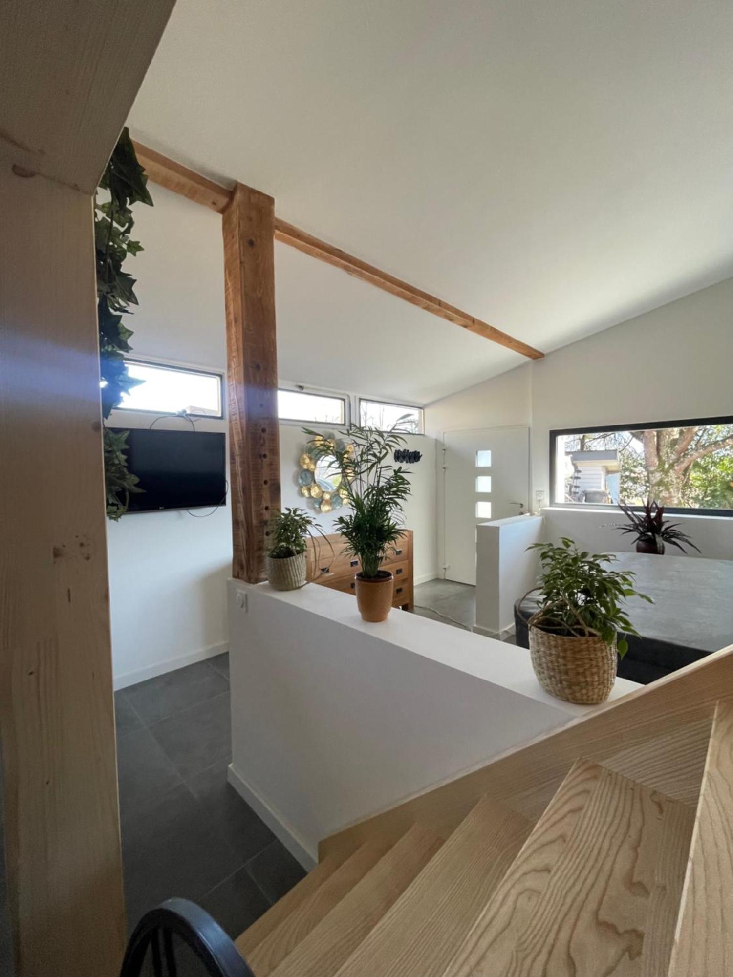 Апартаменты Loft Avec Jacuzzi Et Terrasse Prives Севрие Экстерьер фото